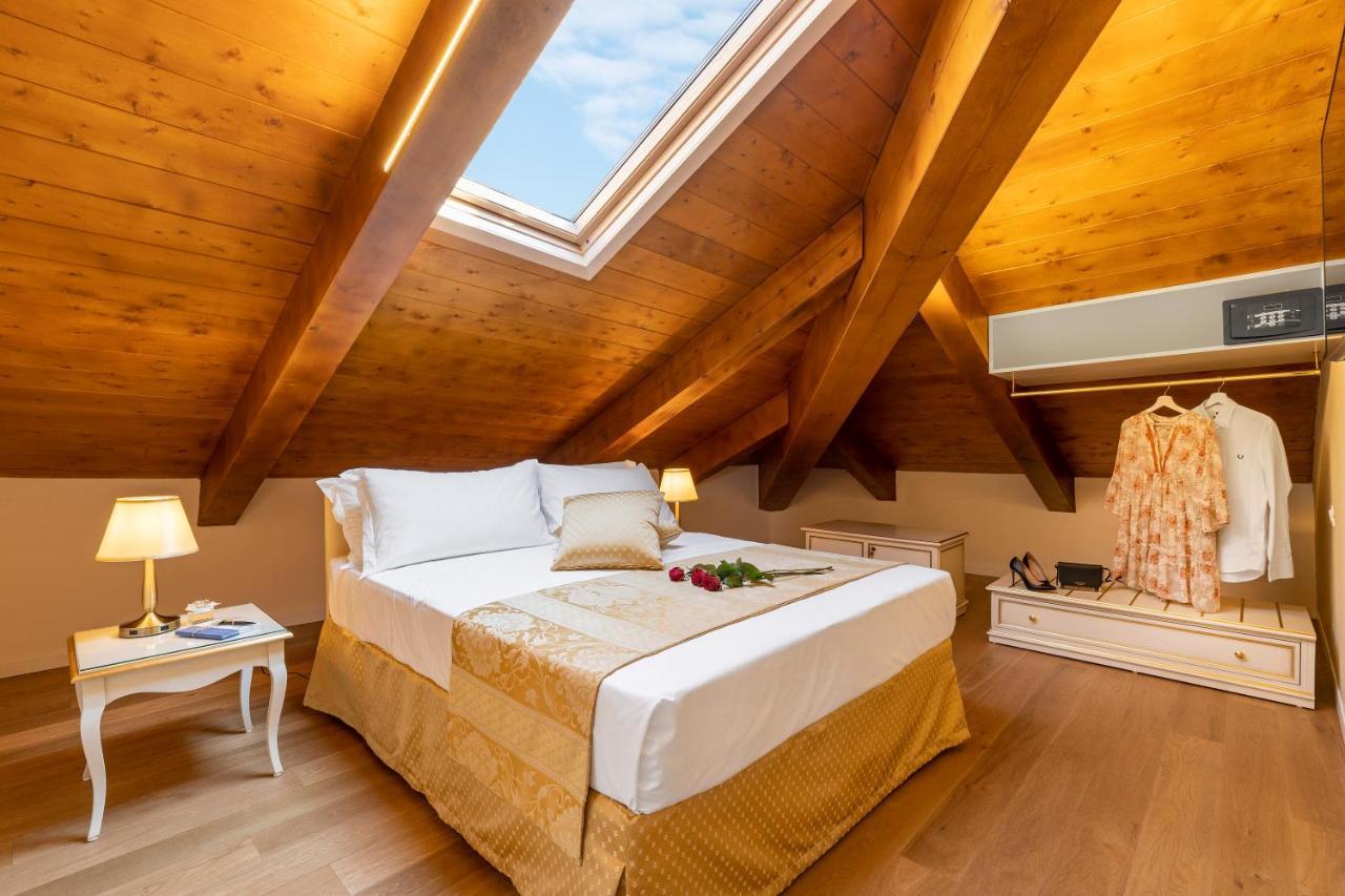 Laguna D'Oro Luxury Apartments Venesia Bagian luar foto