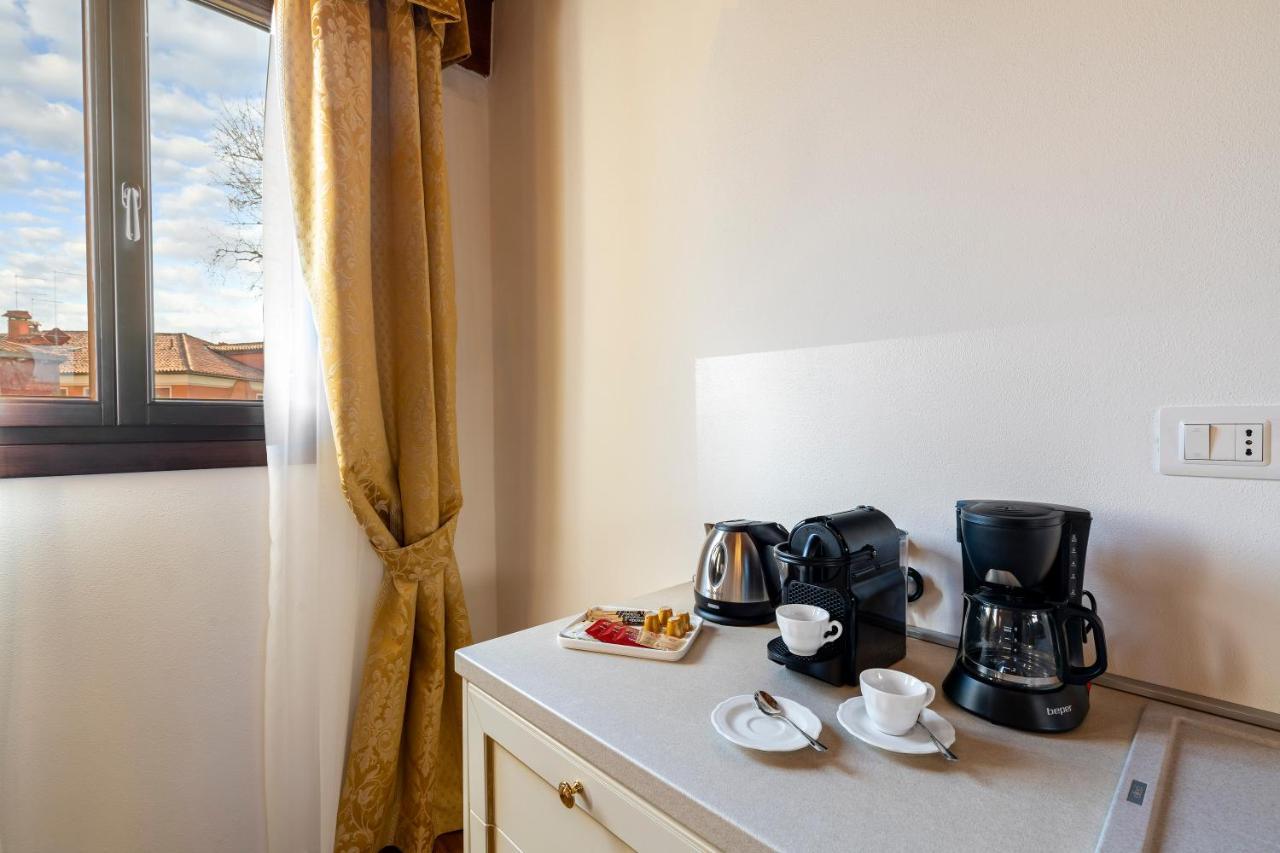 Laguna D'Oro Luxury Apartments Venesia Bagian luar foto