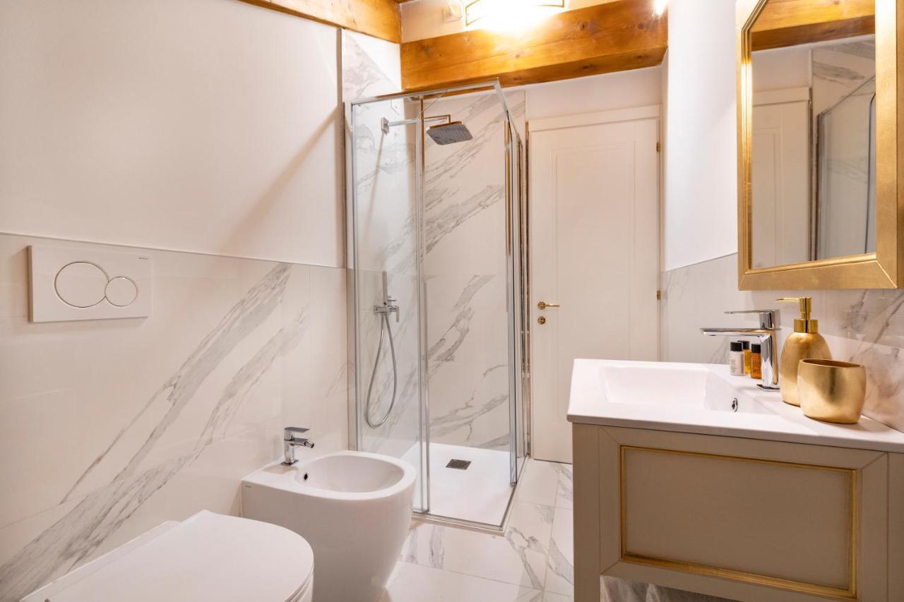 Laguna D'Oro Luxury Apartments Venesia Bagian luar foto