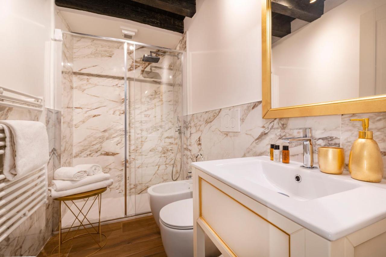 Laguna D'Oro Luxury Apartments Venesia Bagian luar foto