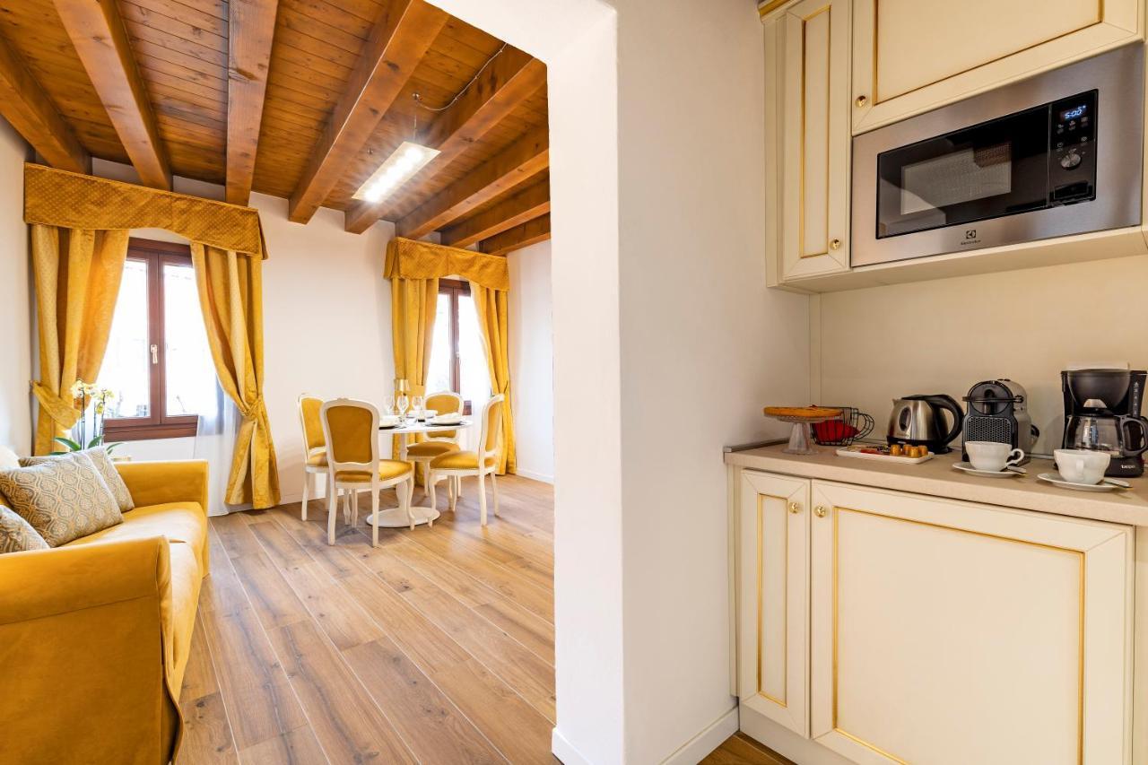 Laguna D'Oro Luxury Apartments Venesia Bagian luar foto