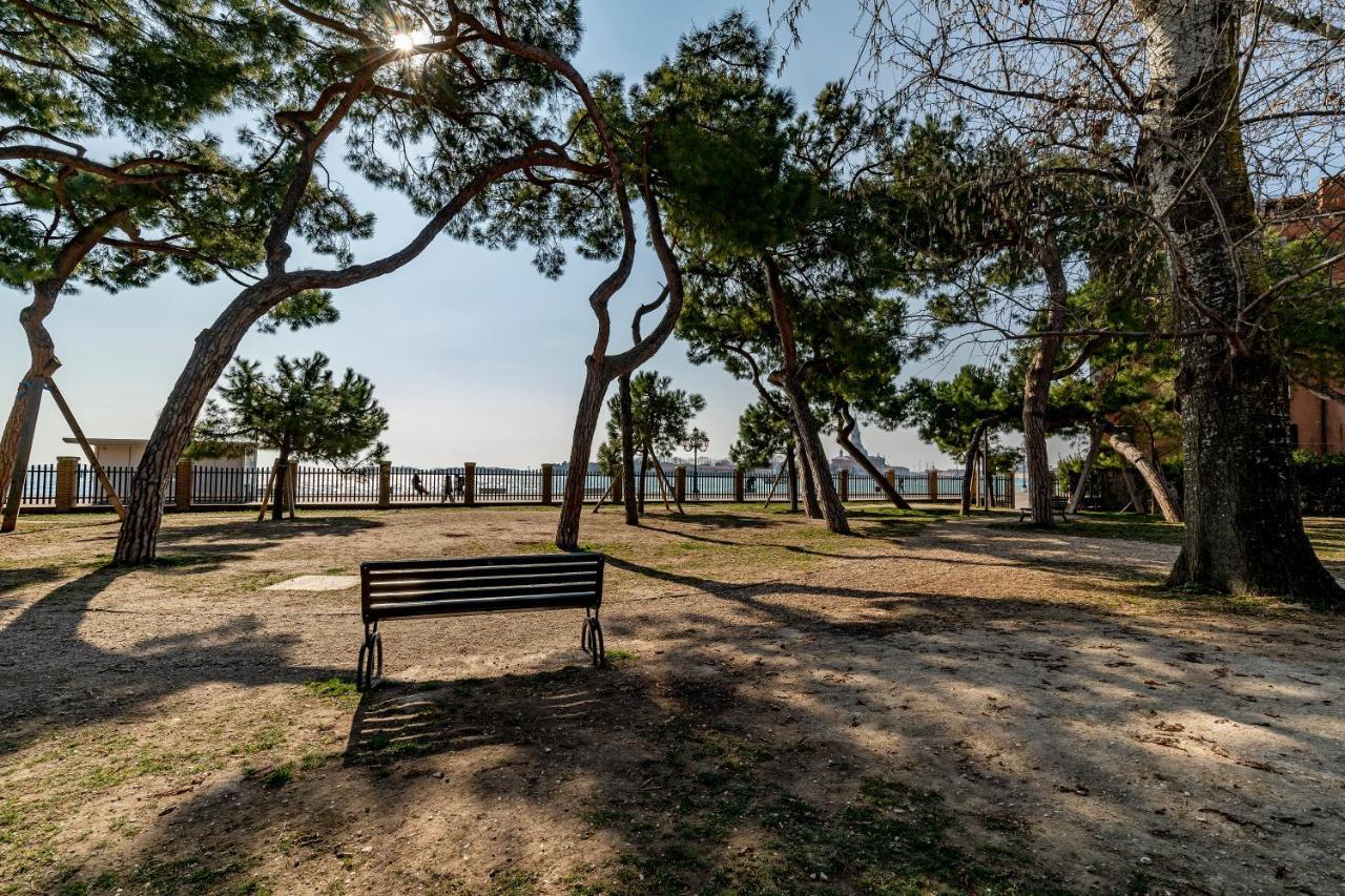 Laguna D'Oro Luxury Apartments Venesia Bagian luar foto